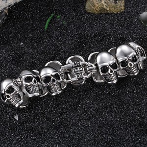 <span class=keywords><strong>El</strong></span> más nuevo cráneo punky la cadena de la pulsera <span class=keywords><strong>del</strong></span> encanto <span class=keywords><strong>del</strong></span> acero inoxidable 316L <span class=keywords><strong>del</strong></span> muchacho de los hombres <span class=keywords><strong>del</strong></span> brazalet - Product Image 3
