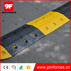 Vente en gros de rabats de vitesse en plastique HDPE jaune et noir pour parking, capacité de circulation de 10-15 mph, installation en béton, fixe, marque 9F - Product Image 3