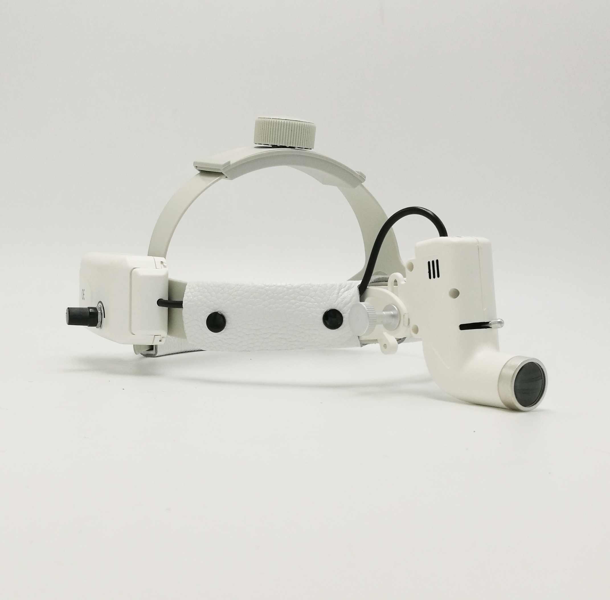 Материал Стоматологическая светодиодная фара с хорошей световой точкой