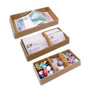 Caja de Regalo Navideña Novedosa, Grande, Dorada, en Forma de Lingote de Oro - Product Image 4