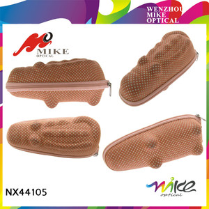 2023 échantillon gratuit 2021 dernière utilisation Durable chaussures de voiture amusantes <span class=keywords><strong>étui</strong></span> <span class=keywords><strong>à</strong></span> <span class=keywords><strong>lunettes</strong></span> pour enfants - Product Image 3