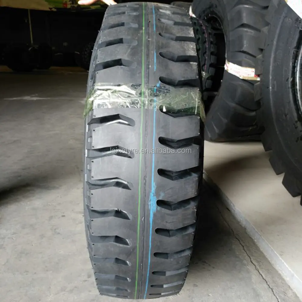 Neumático de camión pesado 10,00x22 11,00x20 11,00x22 China al por mayor de fábrica de camiones y Bias neumático con terminal de patrón de neumático de camión