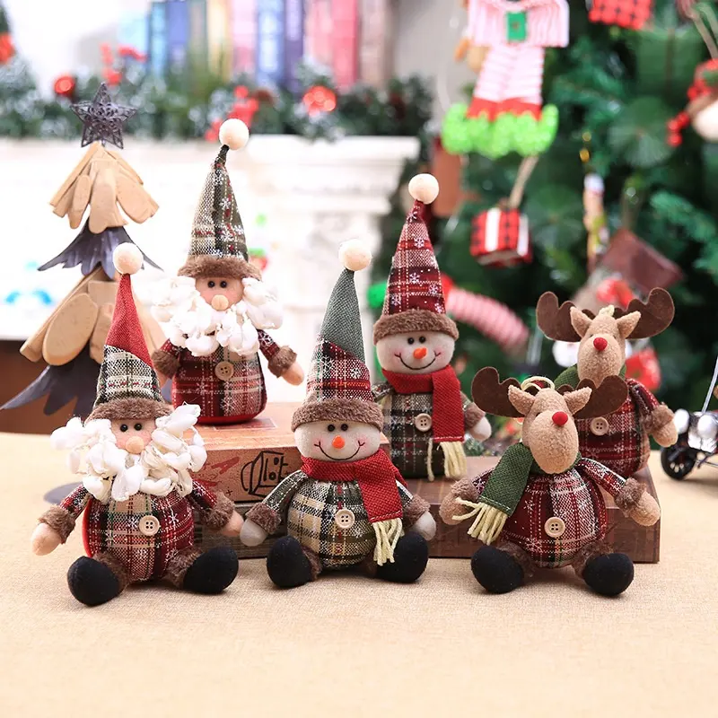 Factory Price,Cute Christmas Tree Decoration Pendant Bear Snowman Elk Doll Hanging Ornaments Christmas Decoration