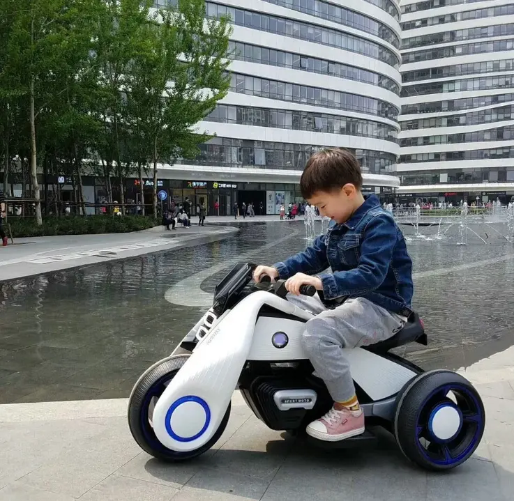 2018 new model children battery toy car with light and music baby electric three wheel motorcycle