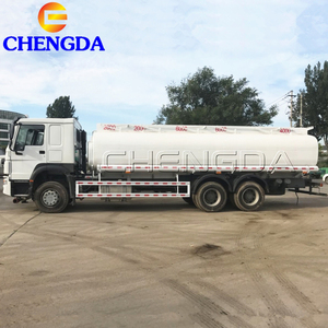 Camiones <span class=keywords><strong>Cisterna</strong></span> para Petróleo <span class=keywords><strong>de</strong></span> 5000 y 10000 Galones en Venta - Product Image 3