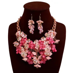 Colorful Exaggerate Flower Shaped Acrylic Resin Diamond Earring Hook Necklace Jewelry Sets Wholesale
