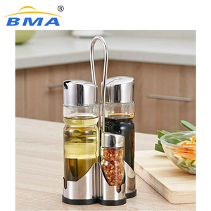 Juego <span class=keywords><strong>de</strong></span> 5 Botellas Dispensadoras <span class=keywords><strong>de</strong></span> <span class=keywords><strong>Aceite</strong></span> <span class=keywords><strong>de</strong></span> Oliva <span class=keywords><strong>y</strong></span> <span class=keywords><strong>Vinagre</strong></span> Ecológicas con Soporte <span class=keywords><strong>de</strong></span> Acero Inoxidable - Product Image 2