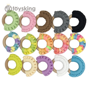 Pulsera de Peluche Natural <span class=keywords><strong>para</strong></span> la Dentición de Recién Nacidos - Juguete Sensorial Masticable <span class=keywords><strong>para</strong></span> Manos, Anillo Mordedor <span class=keywords><strong>para</strong></span> Bebés Sin BPA - Product Image 2