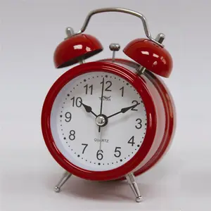 2.5 "ระฆังคู่นาฬิกาปลุก,อนาล็อกนาฬิกาตั้งโต๊ะ,สีแดงคู่เบลล์โลหะนาฬิกาปลุก