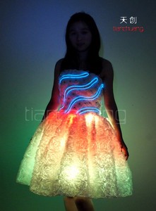 2016 led luz traje <span class=keywords><strong>de</strong></span> <span class=keywords><strong>halloween</strong></span> para adultos traje <span class=keywords><strong>de</strong></span> estilo casero - Product Image 2