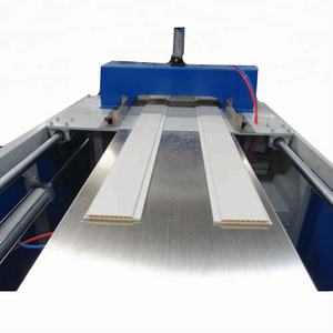 Doppia Estrusione Macchina di PVC Tegola Pannello del Soffitto del PVC Profilo Linea di Produzione - Product Image 6