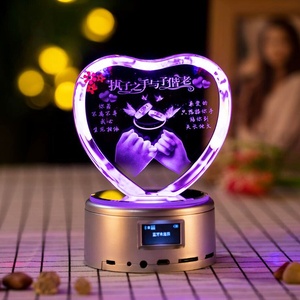 <span class=keywords><strong>Cadre</strong></span> photo en cristal gravé en 3D personnalisé, en forme de cœur, cadeau de mariage, gravure laser transparente, <span class=keywords><strong>cadre</strong></span> photo rotatif en bois - Product Image 3