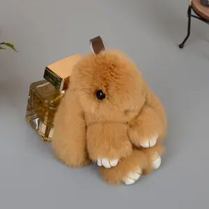 2017 hottest rabbit keychain rex rabbit fur bunny keychain cute and pretty copenhagen rabbit keychain for bag and for car