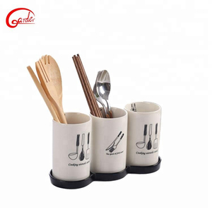 Set di Posate in Ceramica per Ristorante con Supporto, 3 Pezzi (Cucchiaio, Coltello, Forchetta) - Product Image 5