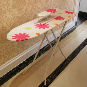 Papan Setrika Kayu untuk Hotel, Meja Papan Setrika dengan 4 Langkah untuk Menyesuaikan Ketinggian