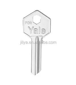 Top sale new design brass steel material metal car motor hotel door compact key holder