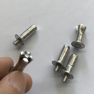 Utilisez Southco Hammer Rivets à entraînement à tête fraisée antivol faciles à installer pour les gros travaux Petits travaux entre 1/4*3/4 - Product Image 4