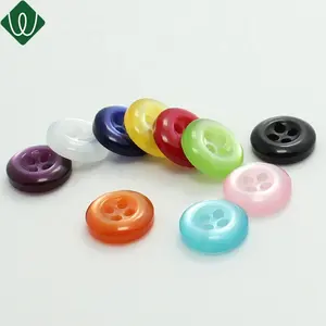 Garment button Fashion resin plastic pearl colorful shirt polyester 4 hole button for shirt