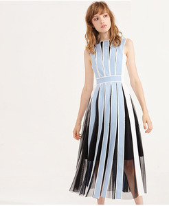 Best Dress for Farewell Party That Let 