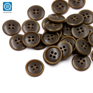 Cúc Áo Khoác Áo Khoác Vải Polyester Bốn Lỗ Giả Chất Lượng Cao Màu Nâu 28L - Product Image 1