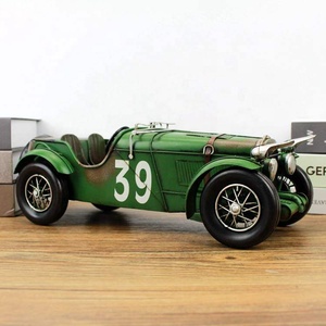 Modellino Auto d'Epoca Sportiva da Corsa in Metallo Fatto a Mano 1933 Scala 1:12 Decorazione per Caffetteria Ristorante Casa - Product Image 4