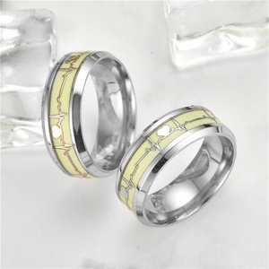 YWMT Anillo Luminoso de Acero Inoxidable Plateado con Diseño de Latido de Corazón, Brilla <span class=keywords><strong>en</strong></span> <span class=keywords><strong>la</strong></span> <span class=keywords><strong>Oscuridad</strong></span>, MANTU LQ004, Náutico, Unisex - Product Image 4