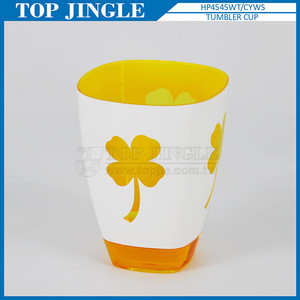 Juego de Recipientes Rectangulares Amarillos con Diseño de Trébol de Calidad Superior - Product Image 3