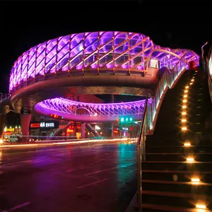 Cubierta enmarcada de acero para estructura de puente