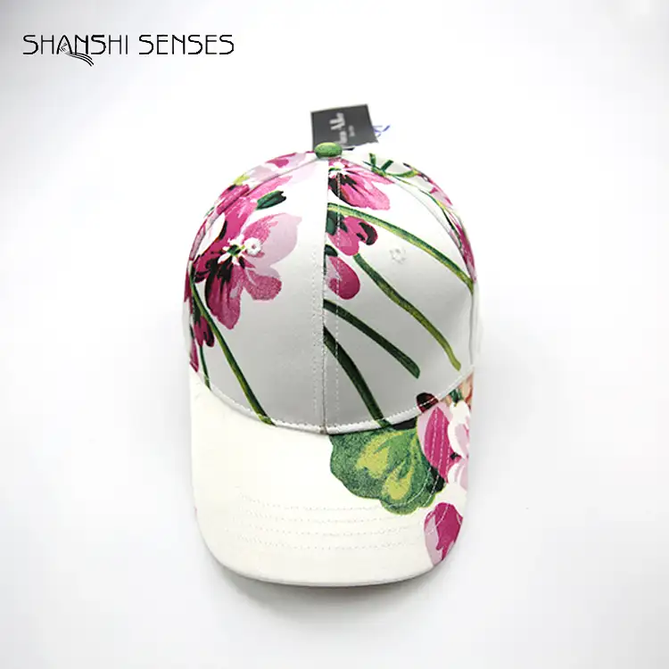 Promosyon % 100% Polyester bayanlar özel çiçek baskı saten düz beyzbol şapkası şapka
