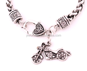 Mode Vintage Crystal Motorfiets Hanger Armband Gepersonaliseerd Heren Armband - Product Image 2