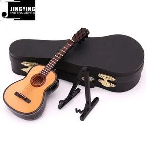 2019 nueva decoración del hogar regalo de música, Mini guitarra clásica y guitarra acústica modelo para regalo de cumpleaños/navidad