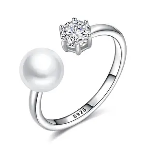 925 スターリングシルバー淡水真珠の指輪のデザイン女性のためのファインジュエリー