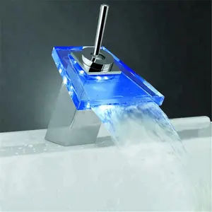 RGB Drei Farben Temperature mpfindlicher Sanitär glas LED Wasserhahn 8006-006B