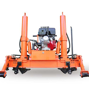 Machine hydraulique <span class=keywords><strong>de</strong></span> levage et <span class=keywords><strong>de</strong></span> centrage <span class=keywords><strong>de</strong></span> traverses TIEGONG YQBJ-300*200 en acier au carbone 588 kg – Nouvelle - Product Image 1