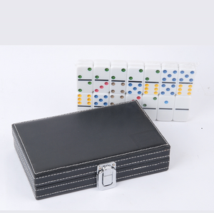 Productos al por mayor de China doble seis dominó conjunto en caso de cuero - Product Image 3