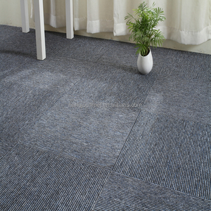 ¡El mejor precio! Baldosas para alfombra de oficina con diseño comercial a rayas 50x50 cm Aries 46 - Product Image 1