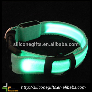 tela de nylon de luz <span class=keywords><strong>led</strong></span> flash <span class=keywords><strong>led</strong></span> <span class=keywords><strong>collar</strong></span> de perro correas de perro perro del sexo - Product Image 1