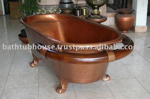Bañera independiente de cobre con riel de madera de teca para remojo y uso en Spa - Product Image 1
