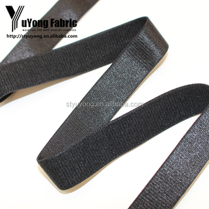 Les bretelles élastiques <span class=keywords><strong>de</strong></span> <span class=keywords><strong>soutien</strong></span>-<span class=keywords><strong>gorge</strong></span> d'épaule antidérapantes en polyester/nylon avec reliure offrent confort et sécurité - Product Image 1