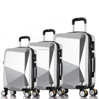 Chine fournisseur alibaba La dernière 3 pièces trolley bagages mode pc valise