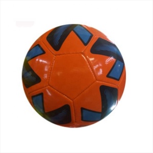 Logotipo de balón de fútbol de PVC personalizado de alta calidad-Impreso hecho de material de PU para entrenamiento de deportes al aire libre y uso promocional - Product Image 3