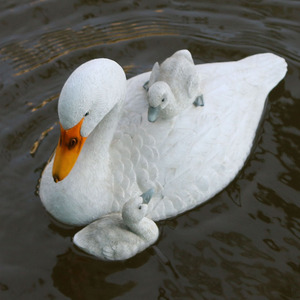 Trang trí Polyresin Hà Mã Điêu Khắc Nổi Trên Mặt Nước - Product Image 2