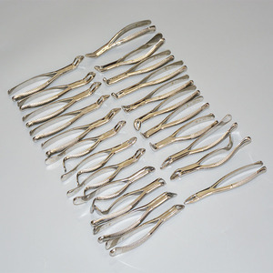 Forceps d'extraction dentaire pour adulte |   Les forceps d'extraction dentaire sont utilisés en dentisterie pour l'extraction des dents - Product Image 6