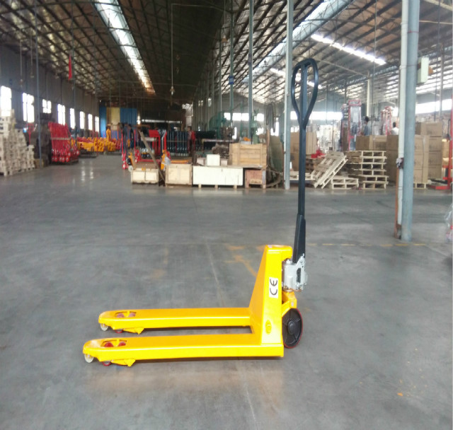 Мини 2-3 тонны ручной гидравлический поддон с нейлоновым/полиуретановым колесом