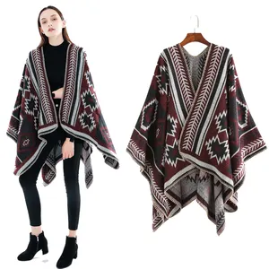 En gros 2020 Offre Spéciale cachemire laine poncho cape haute qualité style ethnique grande taille épaisse hiver femmes tricoté poncho