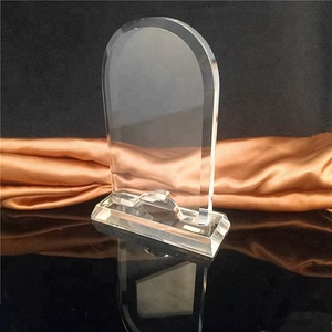 Promoción al por mayor óptica clara arco blanco escudo premios de cristal trofeo de cristal con Base de recompensas - Product Image 2