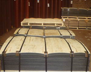 Trade Assurance Galvanized/PVC Coated Small Hole <strong>Expanded</strong> Metal <strong>Mesh</strong> With Competitive Price