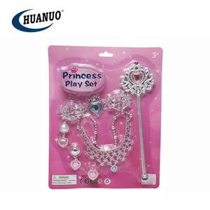 2025 joli maquillage bijoux jouets diamant collier princesse <span class=keywords><strong>habiller</strong></span> princesse jouet jeux <span class=keywords><strong>pour</strong></span> les filles - Product Image 2