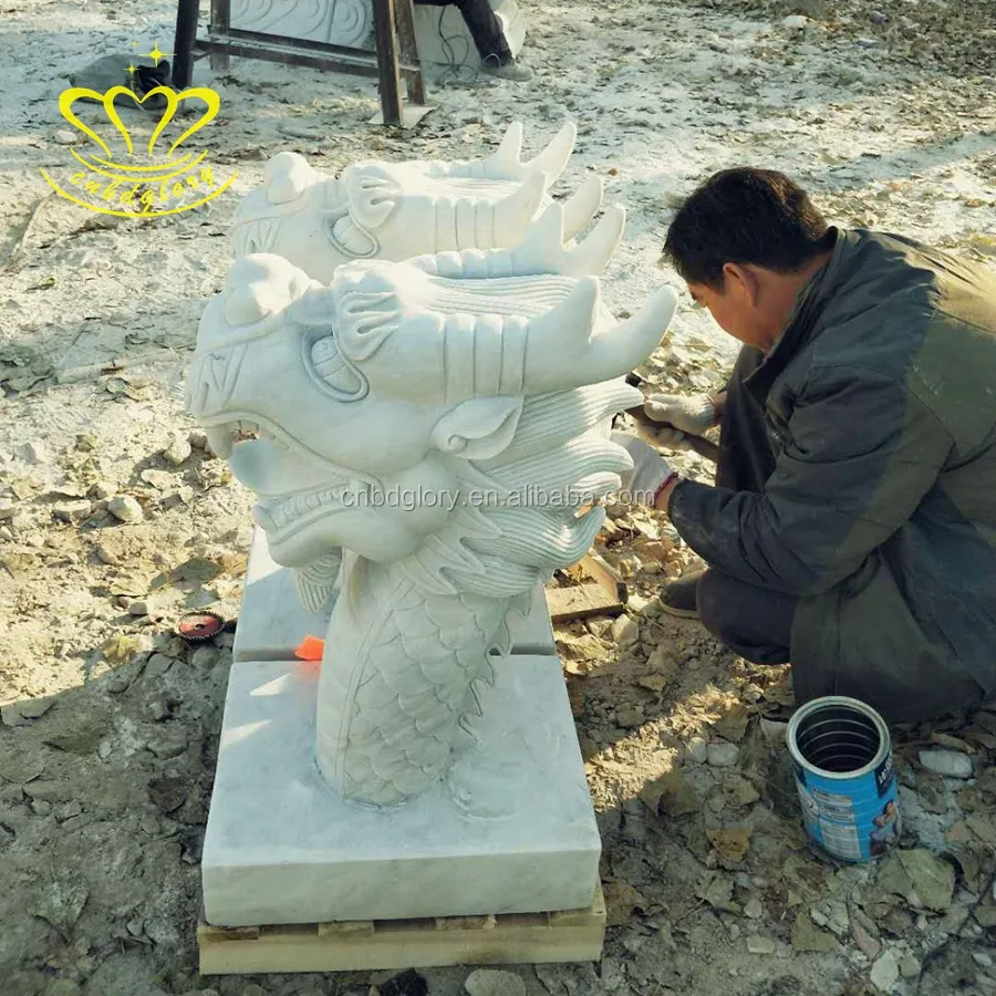 Estatua de León de mármol de tamaño real para decoración de pared al aire libre, fuente de agua de jardín, nuevo producto de China