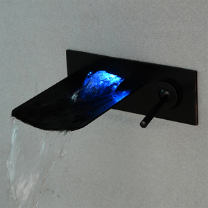 Per Homedec contemporanea luce a LED in ottone nero lucido cascata <span class=keywords><strong>bagno</strong></span> diffuso rubinetto rubinetto singolo foro di montaggio - Product Image 1